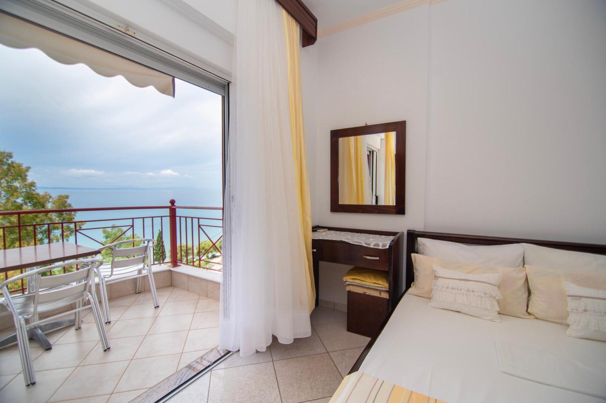 Hotelsunnybeachgr ペルディカ エクステリア 写真